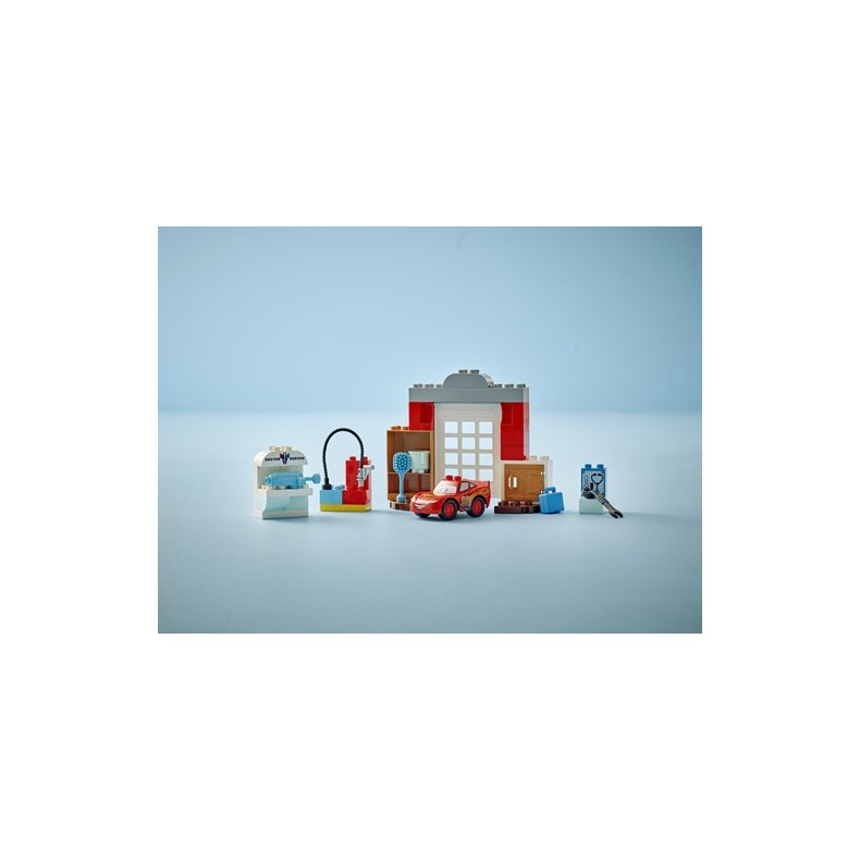 LEGO Duplo 10456 Lynet McQueens bes�g i Docs v�rksted