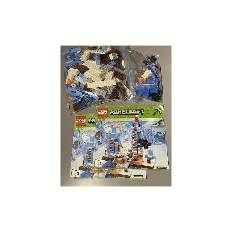 BRUGT S�T - LEGO MINECRAFT 21131 Isspidserne