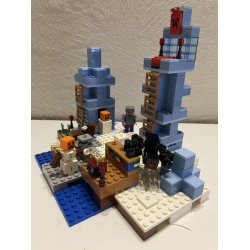 BRUGT S�T - LEGO MINECRAFT 21131 Isspidserne