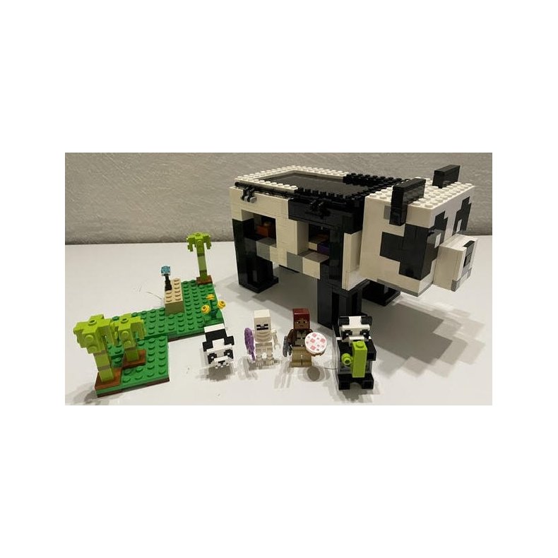 BRUGT S�T - LEGO MINECRAFT 21245 Panda reservatet